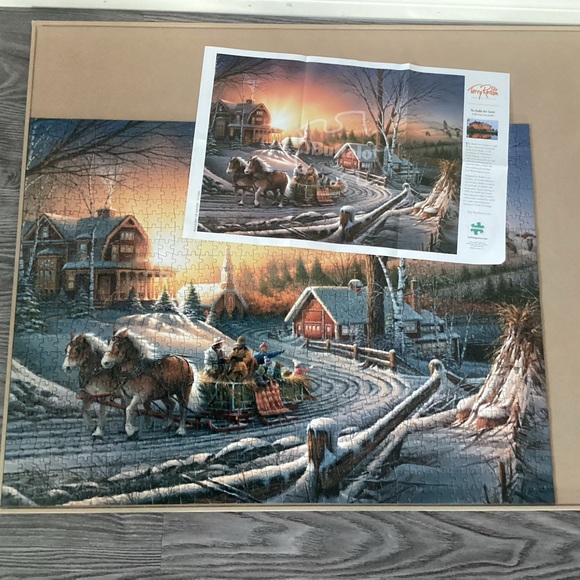 1000pc Puzzle - Picture 3 of 4